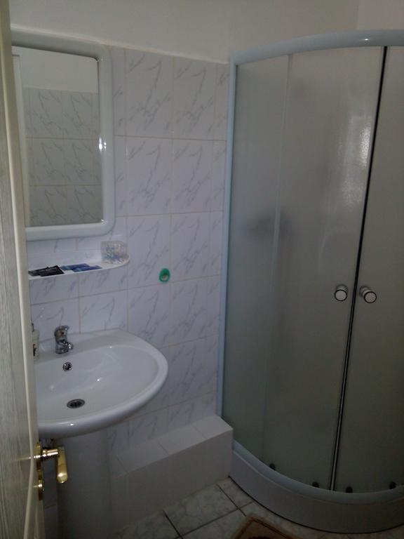 Atlas Accommodation بوخارست الغرفة الصورة
